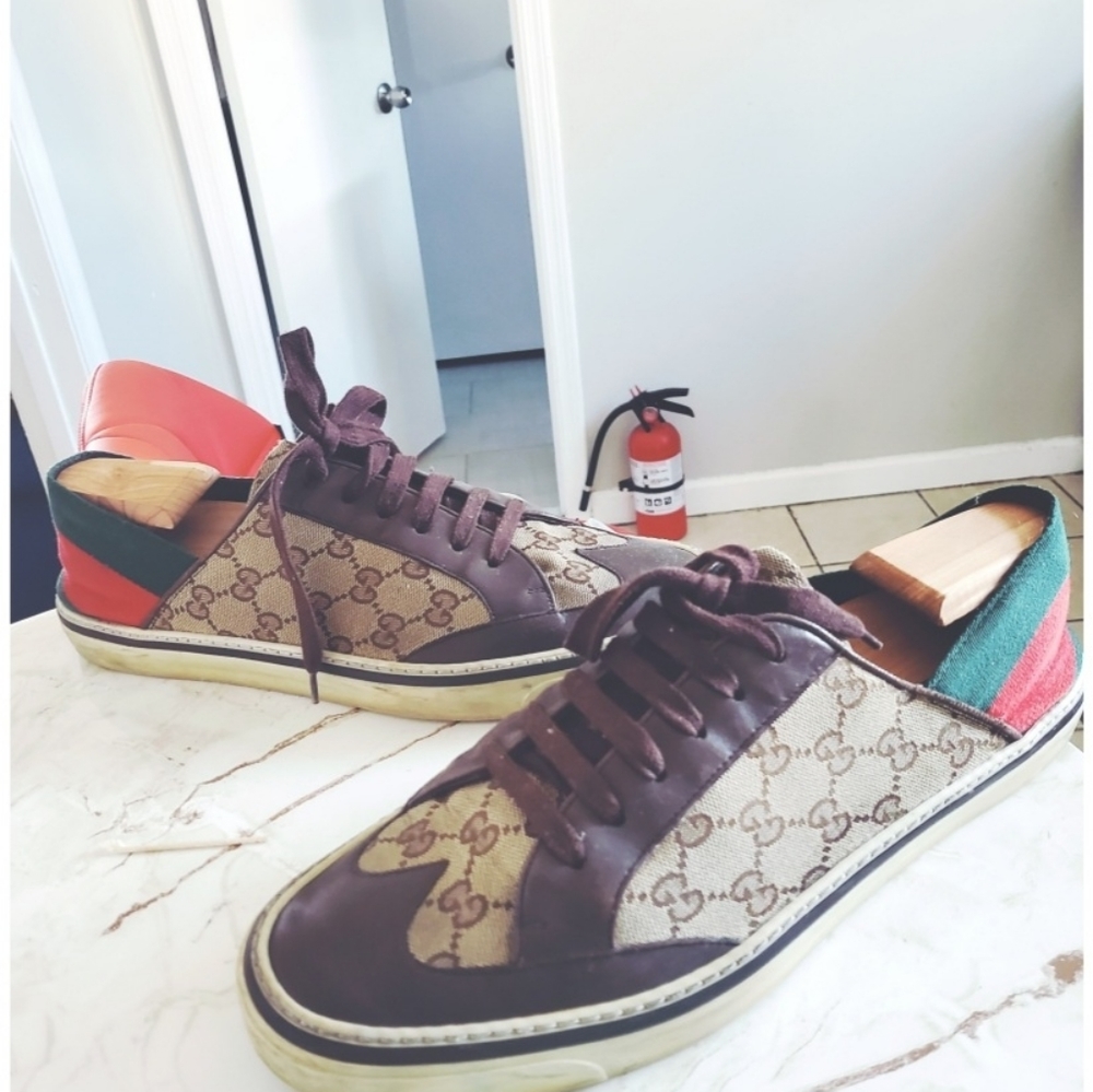 Gucci shoes